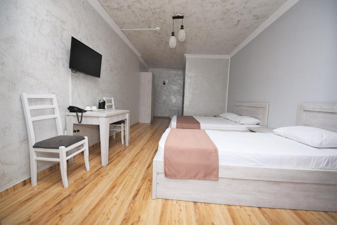 Kazbegi Hotel Batumi Zewnętrze zdjęcie