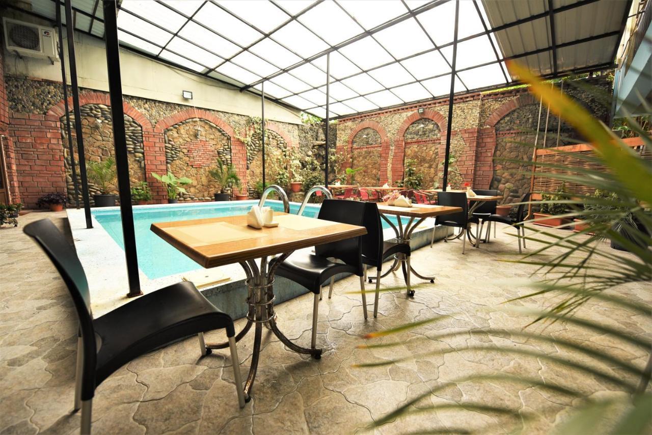 Kazbegi Hotel Batumi Zewnętrze zdjęcie